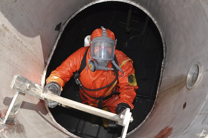 Tradebe-compliance-confined-space-entry